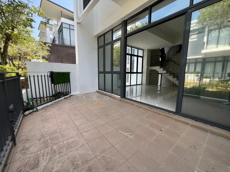 3-storey Terraced House for Sale in Ampang (Kuala Lumpur) - Sharon Mah - Exterior - PropertyGuru.com.my