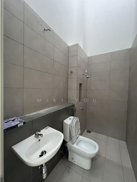 2-storey Terraced House for Sale in Telok Panglima Garang (Selangor) - Miki You - Bathroom - PropertyGuru.com.my