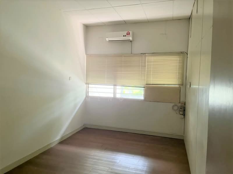 2-storey Terraced House for Sale in Taman Besi (Jelutong) - Meng . - Interior - PropertyGuru.com.my