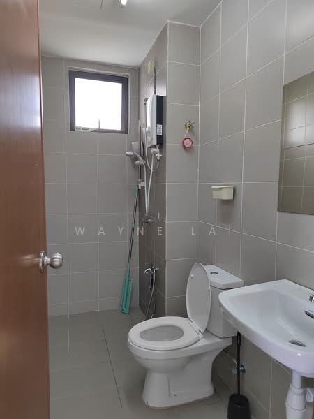 Servis Apartment untuk Disewa di Suria Putra - Wayne Lai - Bathroom - PropertyGuru.com.my