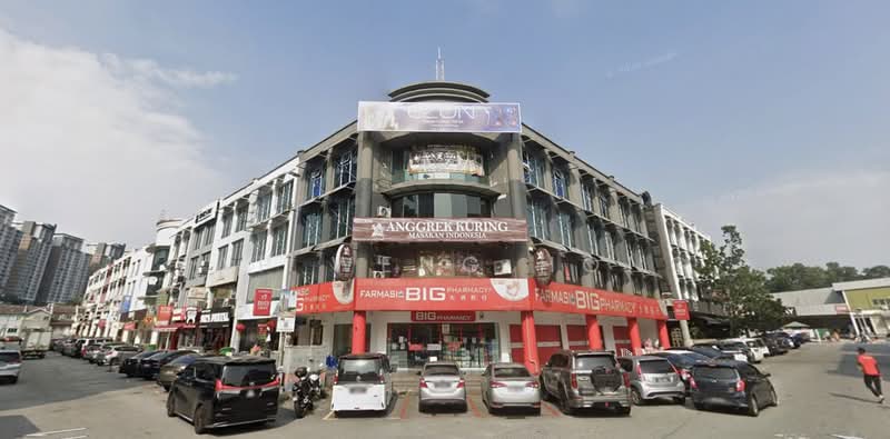 Shop for Rent in Bandar Puteri Puchong (Puchong) - Yap Weng Hong - Exterior - PropertyGuru.com.my