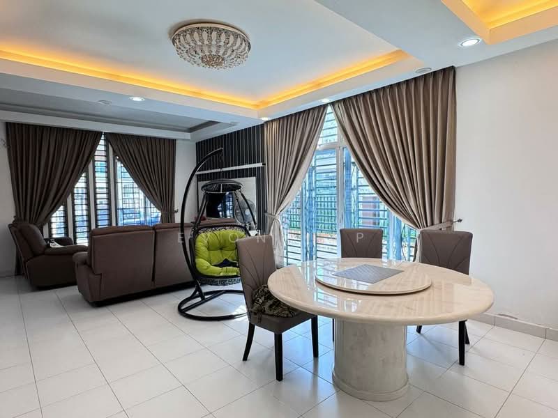 Cluster House for Sale in Johor Bahru (Johor) - Evon Yap - Living Room - PropertyGuru.com.my