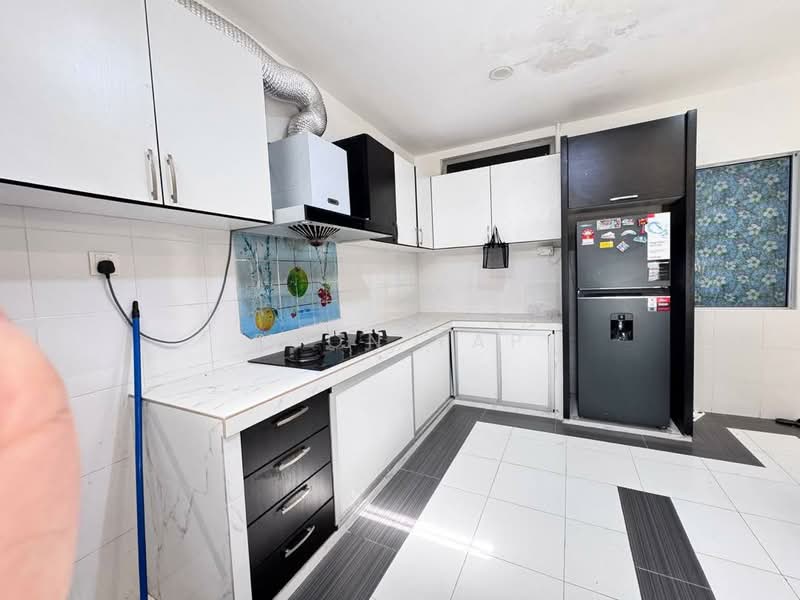 Cluster House for Sale in Johor Bahru (Johor) - Evon Yap - Kitchen - PropertyGuru.com.my