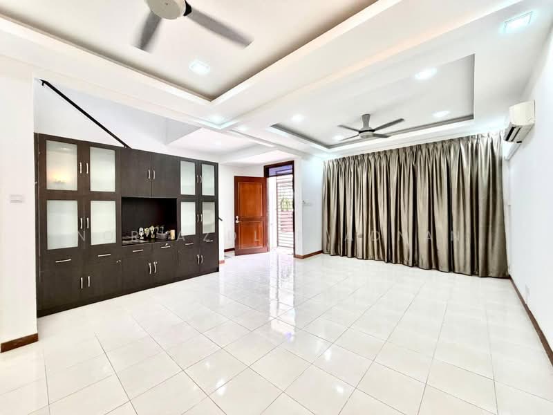 2-storey Terraced House for Sale in Alam Sari (Bangi) - Nor Azdlin Adnan - PropertyGuru.com.my