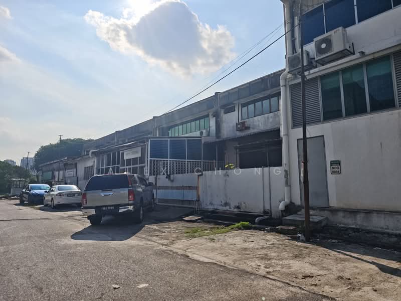 Terrace Factory for Rent in Taman Serdang Raya (Seri Kembangan) - Alex CHONG - Exterior - PropertyGuru.com.my
