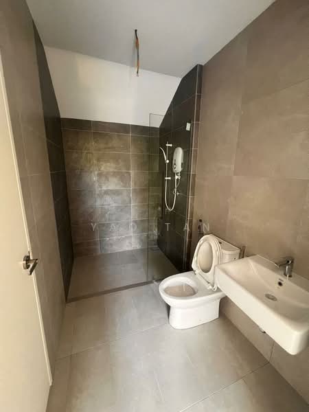 2-storey Terraced House for Sale in Banting (Selangor) - Yao Tan - Bathroom - PropertyGuru.com.my