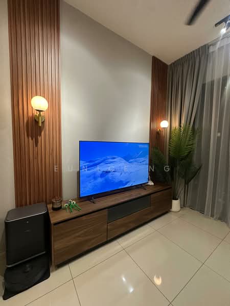 Servis Apartment untuk Disewa di Sunway Velocity TWO - Eunice Ng - Living Room - PropertyGuru.com.my