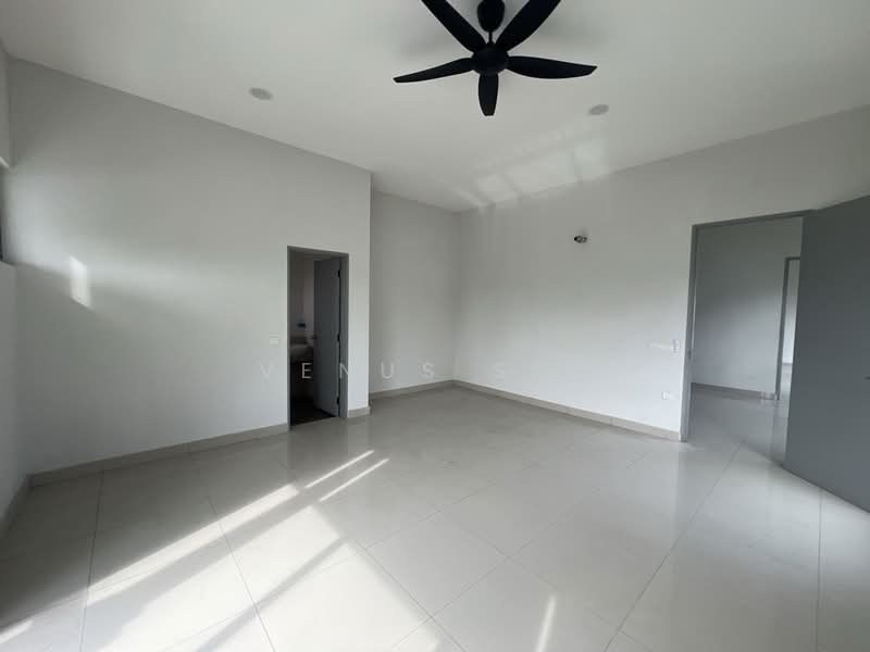 Rumah Teres 2 Tingkat untuk Disewa di Kota Kemuning (Shah Alam) - Venus Sim - Interior - PropertyGuru.com.my
