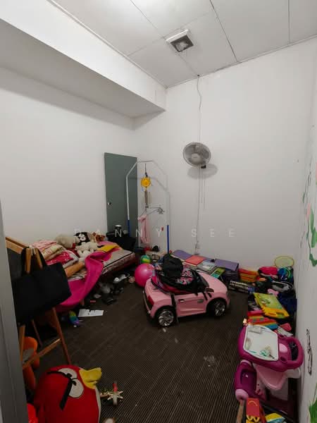 Kedai / Pejabat untuk Disewa di Taman Lagenda Putra (Kulai) - Danny See - Interior - PropertyGuru.com.my