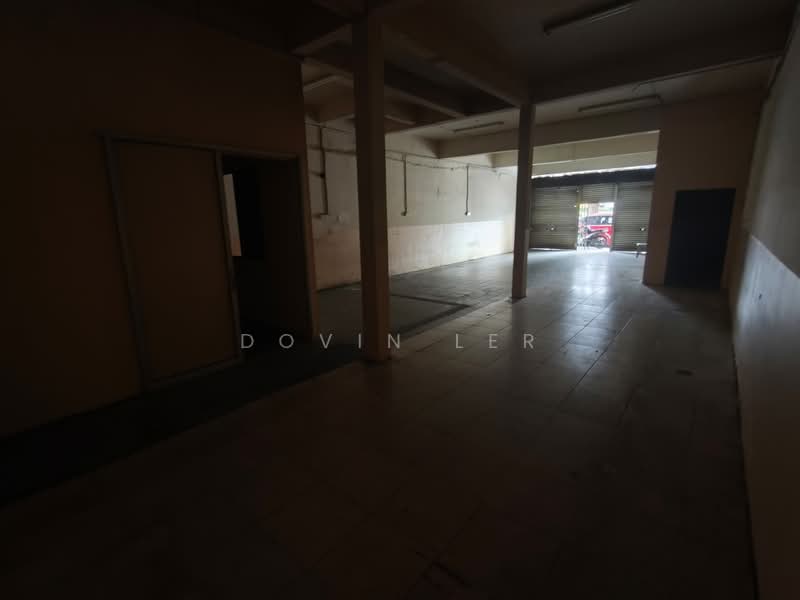 Shop for Rent in Taman Sri Tebrau (Johor Bahru) - Dovin Ler - Interior - PropertyGuru.com.my
