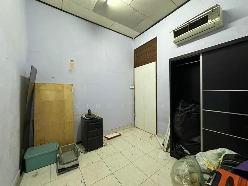 1-storey Terraced House for Sale in Taman Kempas Indah (Tebrau) - Vincy Sia - Interior - PropertyGuru.com.my