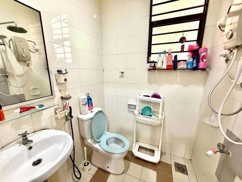 2-storey Terraced House for Sale in Alam Sari (Bangi) - Nor Azdlin Adnan - PropertyGuru.com.my