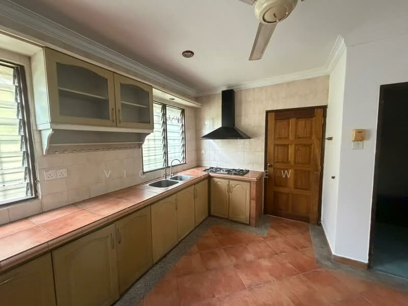 Rumah Teres 2 Tingkat untuk Dijual di Seksyen 7 (Kota Damansara) - Victor Liew - Kitchen - PropertyGuru.com.my