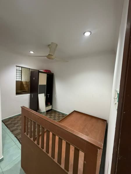 Rumah Teres 2 Tingkat untuk Dijual di Seksyen 7 (Kota Damansara) - Victor Liew - Bedroom - PropertyGuru.com.my