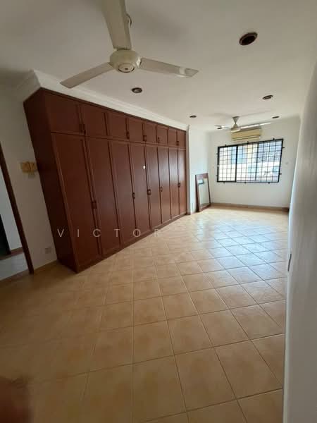 Rumah Teres 2 Tingkat untuk Dijual di Seksyen 7 (Kota Damansara) - Victor Liew - Bedroom - PropertyGuru.com.my