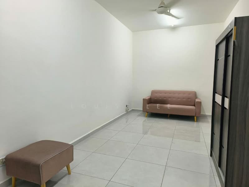 1-storey Terraced House for Rent in Telok Panglima Garang (Selangor) - Louise Lee - Living Room - PropertyGuru.com.my