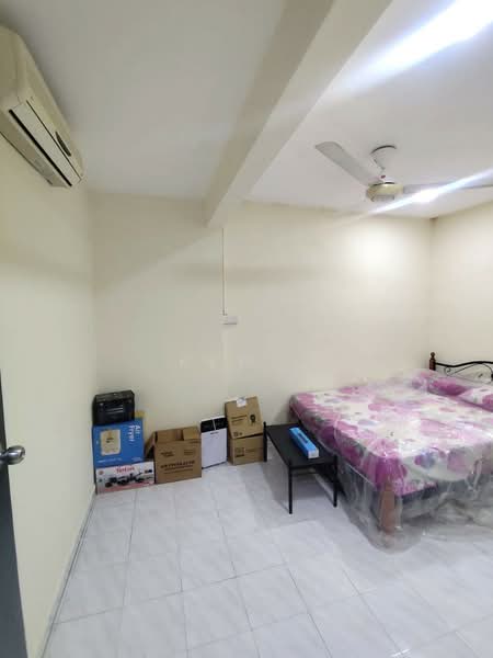 2-storey Terraced House for Rent in Taman Megah (Cheras) - Kew . - Bedroom - PropertyGuru.com.my