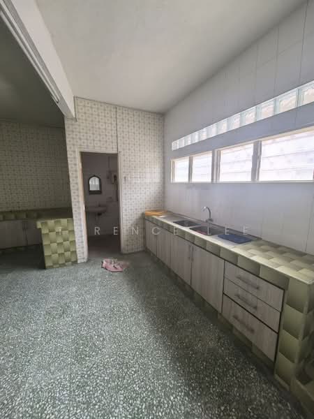 2-storey Terraced House for Rent in Taman Eng Ann (Klang) - Terence Lee - Kitchen - PropertyGuru.com.my