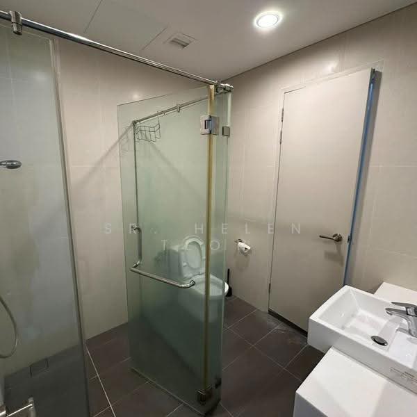 Condominium for Rent at The LIGHT COLLECTION II - Sr. Helen Teoh - Bathroom - PropertyGuru.com.my