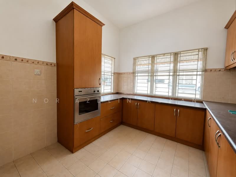 Rumah Berkembar untuk Dijual di Usj 3a (Subang Jaya) - Nor Azdlin Adnan - PropertyGuru.com.my
