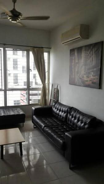 Kediaman Servis untuk Disewa di E-Tiara - Ker KK - Living Room - PropertyGuru.com.my