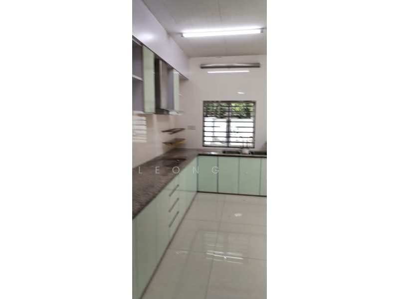 Rumah Flat untuk Dijual di Taman Bukit Indah - Leong . - Kitchen - PropertyGuru.com.my