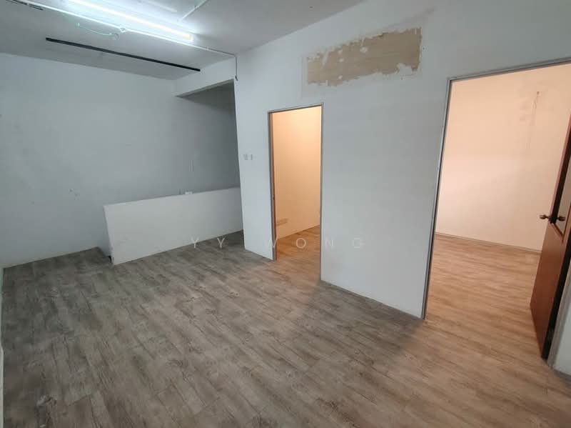 Kilang untuk Disewa di Taman Perindustrian Kinrara (Bandar Kinrara) - YY Wong - Interior - PropertyGuru.com.my