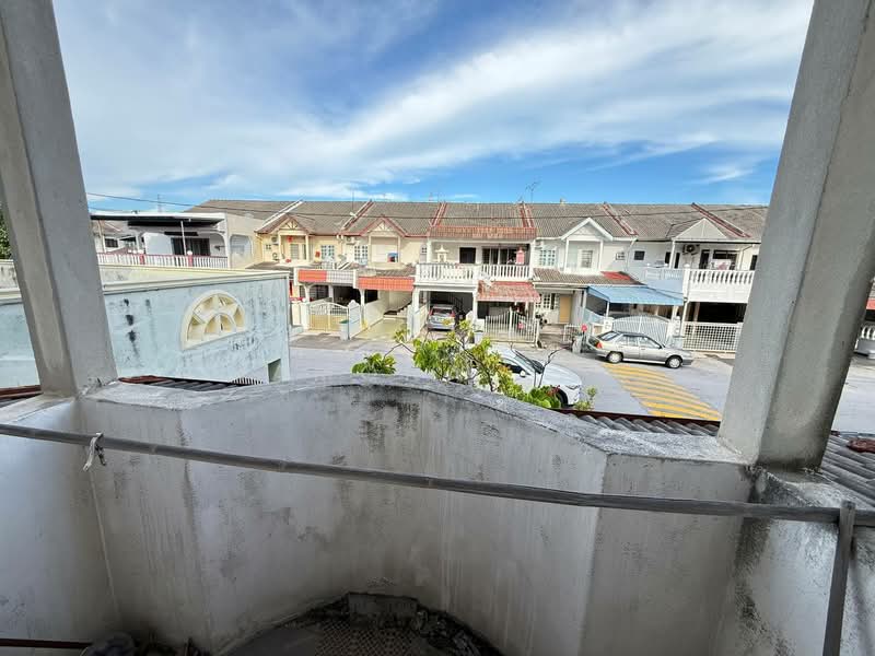 Rumah Bandar untuk Dijual di Taman Kota Laksamana (Melaka City) - Ramona Tan - Exterior - PropertyGuru.com.my