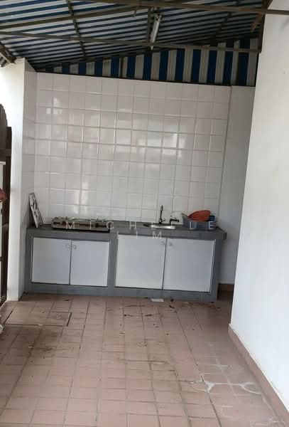 Rumah Teres 1.5 Tingkat untuk Dijual di Taman Perling (Perling) - Michelle Lim - Kitchen - PropertyGuru.com.my