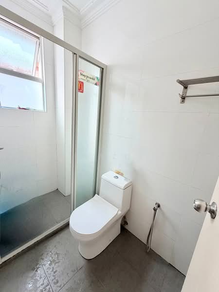 Bungalow for Sale in Bandar Putra Permai (Seri Kembangan) - Nor Azdlin Adnan - PropertyGuru.com.my