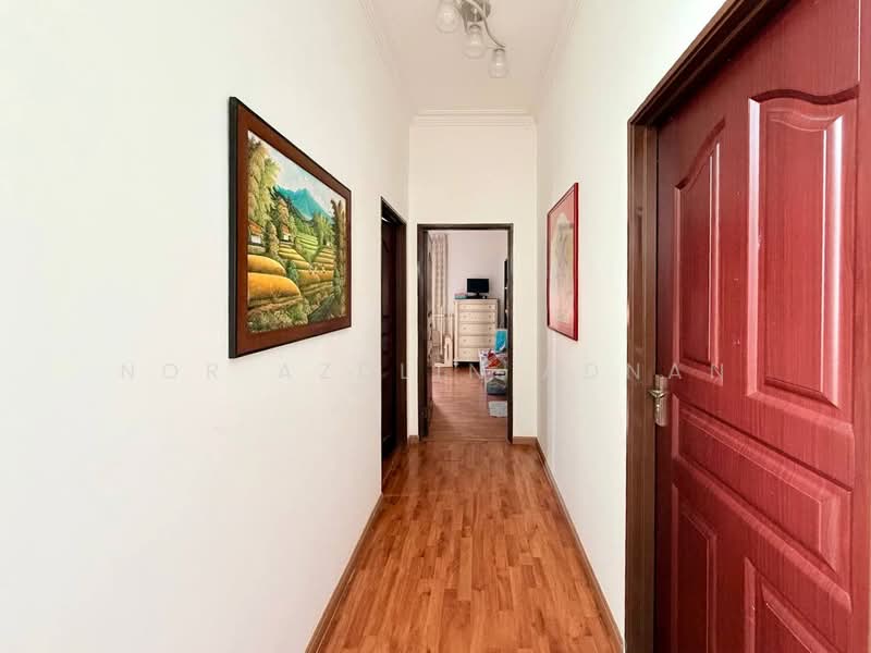 Bungalow for Sale in Bandar Putra Permai (Seri Kembangan) - Nor Azdlin Adnan - PropertyGuru.com.my