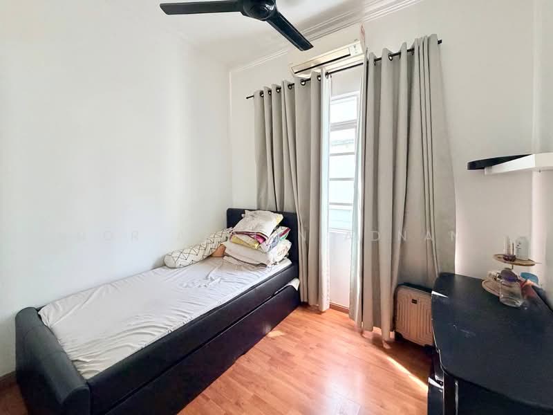 Bungalow for Sale in Bandar Putra Permai (Seri Kembangan) - Nor Azdlin Adnan - PropertyGuru.com.my