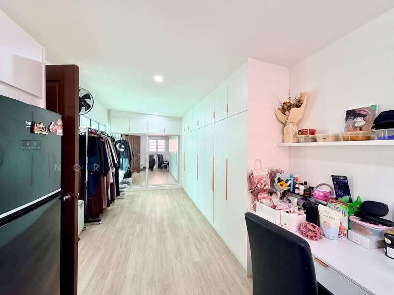 Bungalow for Sale in Bandar Putra Permai (Seri Kembangan) - Nor Azdlin Adnan - PropertyGuru.com.my