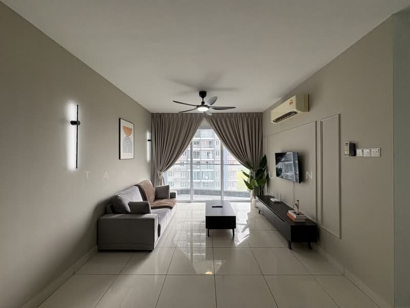 Kondominium untuk Disewa di Aurora Residence @ Lake Side City - Tan Wei Chuen - Living Room - PropertyGuru.com.my