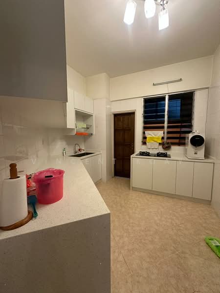 Kondominium untuk Dijual di Leader Garden - Vincent Koay - Kitchen - PropertyGuru.com.my