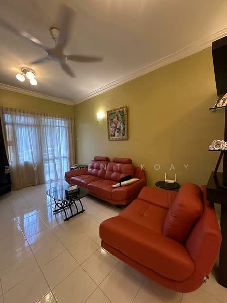 Kondominium untuk Dijual di Leader Garden - Vincent Koay - Living Room - PropertyGuru.com.my