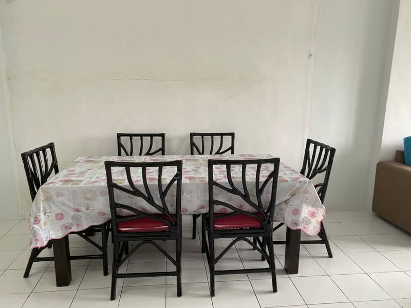 Kondominium untuk Disewa di Selayang Point - Marcus Lee - Dining Room - PropertyGuru.com.my