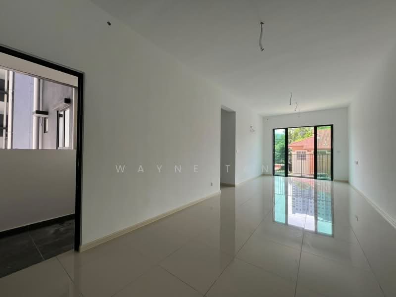 Kondominium untuk Dijual di D' Starlingtton - Wayne Tan - Living Room - PropertyGuru.com.my