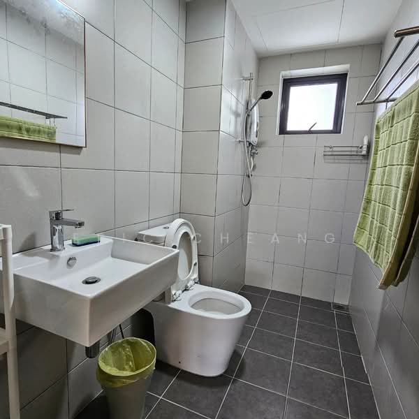Condominium for Sale at Granito - Eric Cheang - Bathroom - PropertyGuru.com.my