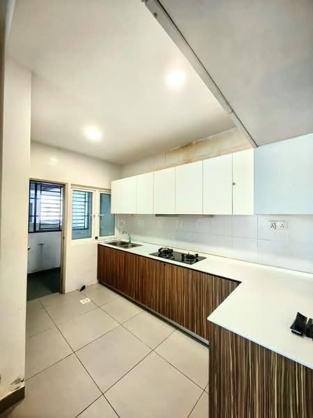 Servis Apartment untuk Disewa di Seasons Amara Larkin - Florence Thong - Kitchen - PropertyGuru.com.my