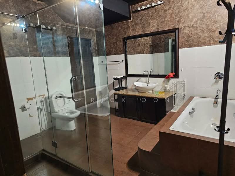 2-storey Terraced House for Sale in Ampang Jaya (Ampang) - Patrick Oon - Bathroom - PropertyGuru.com.my