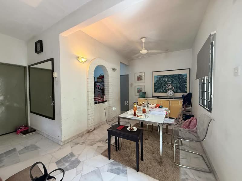 Rumah Teres 2 Tingkat untuk Dijual di Setiawangsa (Kuala Lumpur) - Zainul Rashid - Living Room - PropertyGuru.com.my