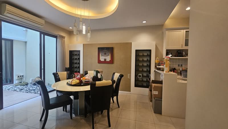 Rumah Teres 2 Tingkat untuk Dijual di Bukit Jelutong (Shah Alam) - Simon Leong - Dining Room - PropertyGuru.com.my