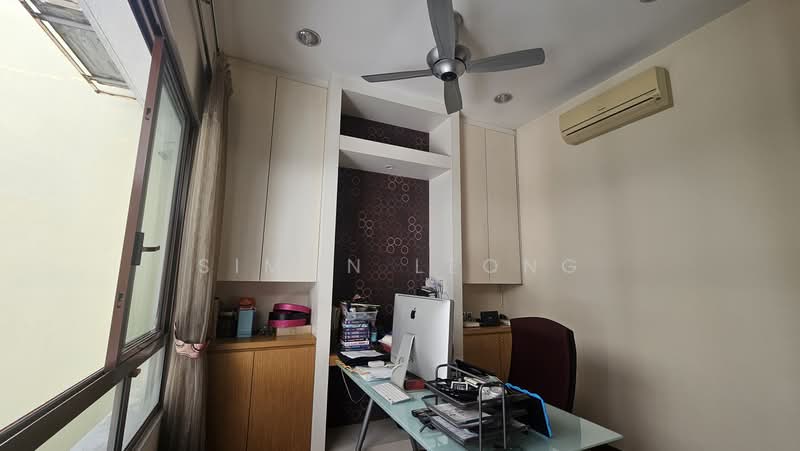 Rumah Teres 2 Tingkat untuk Dijual di Bukit Jelutong (Shah Alam) - Simon Leong - Study - PropertyGuru.com.my