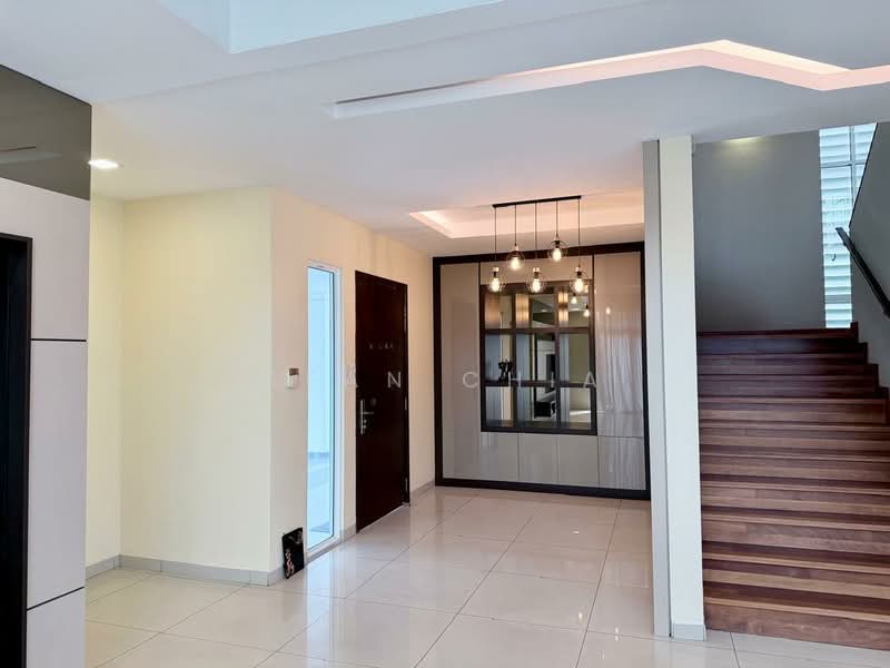 Rumah Banglo untuk Dijual di Bandar Parklands (Klang) - Sean Chia - Entrance - PropertyGuru.com.my