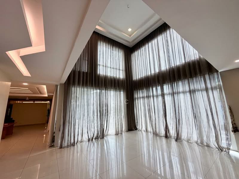 Rumah Banglo untuk Dijual di Bandar Parklands (Klang) - Sean Chia - Living Room - PropertyGuru.com.my