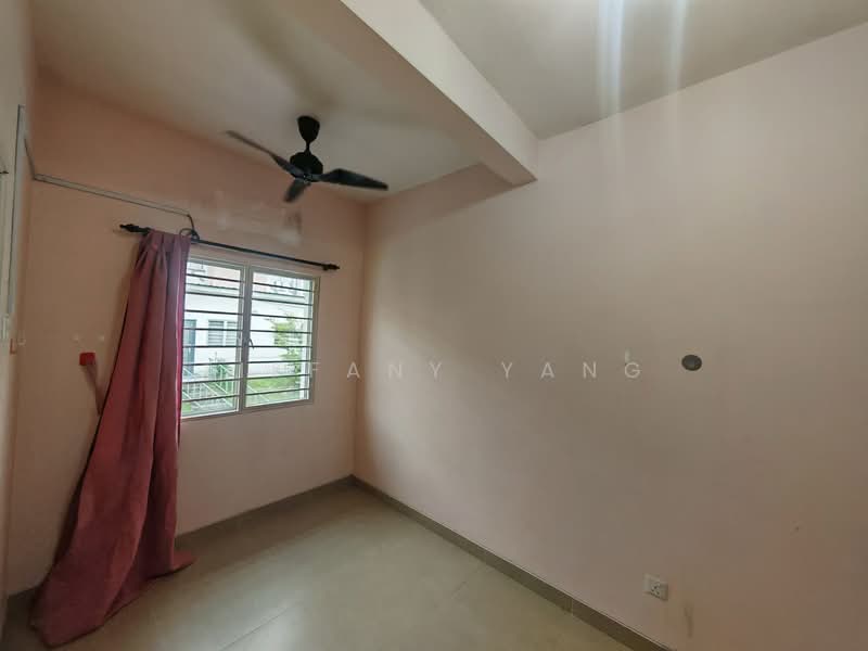2-storey Terraced House for Sale in Kota Emerald (Rawang) - Tiffany Yang - Bedroom - PropertyGuru.com.my