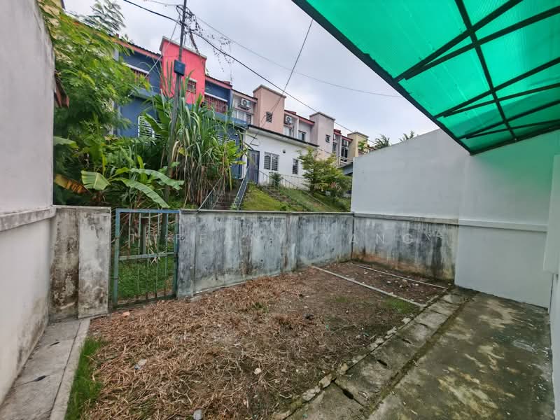 2-storey Terraced House for Sale in Kota Emerald (Rawang) - Tiffany Yang - Backyard - PropertyGuru.com.my