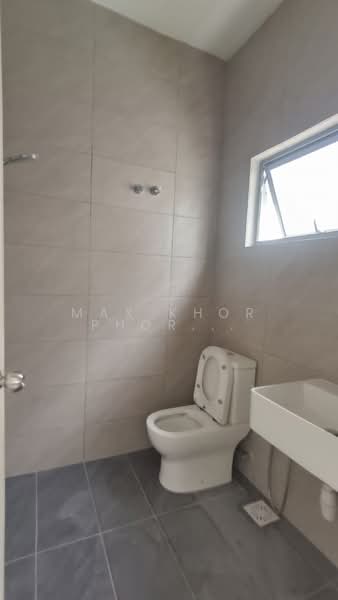 2-storey Terraced House for Rent in Setia Alam (Selangor) - Max Khor Phor xiong - Bathroom - PropertyGuru.com.my