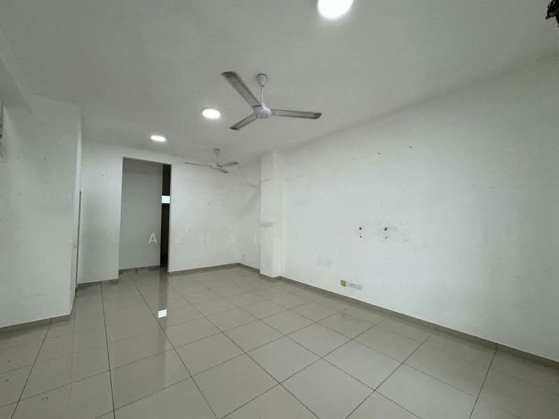 2-storey Terraced House for Sale in Eco Grandeur (Puncak Alam) - Azhar Mohd - Interior - PropertyGuru.com.my